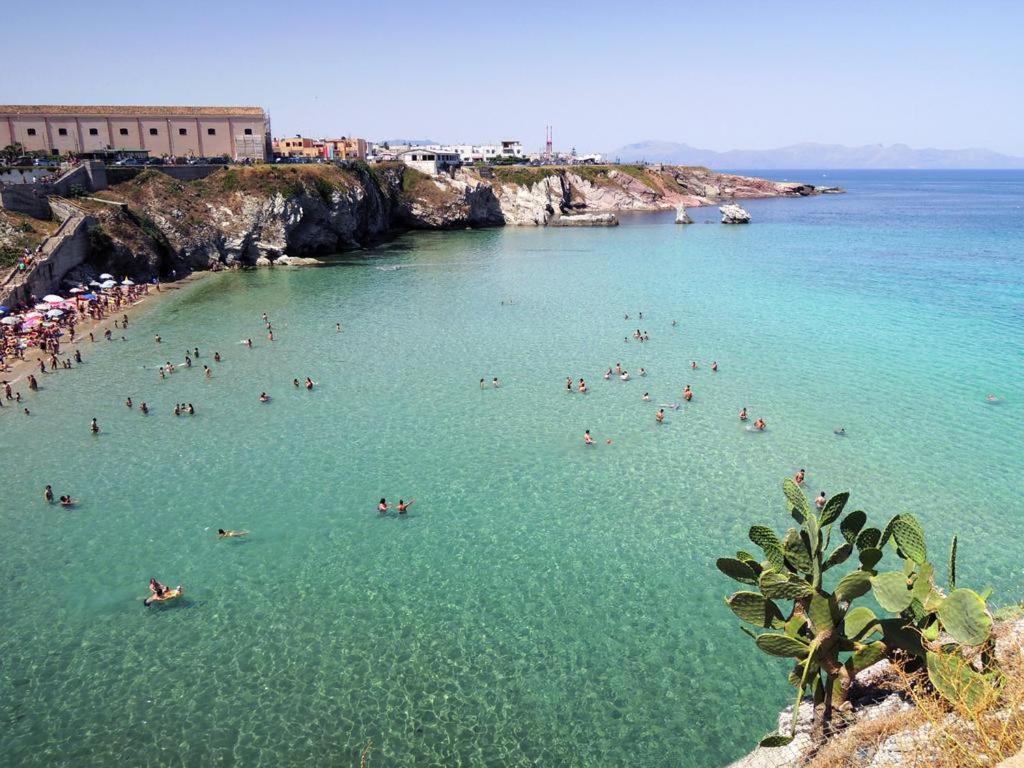Appartamento Le Onde Terrasini Exterior photo
